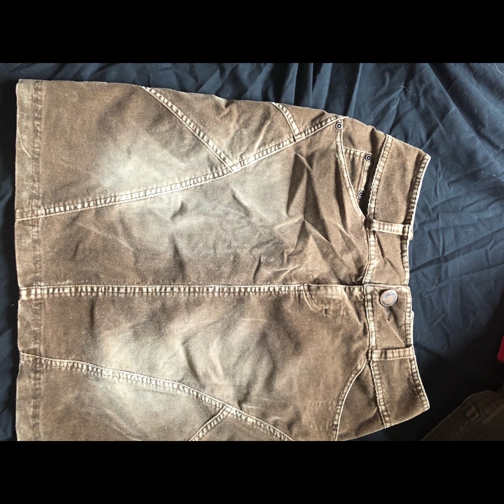 Women’s corduroy skirt with fade distressing